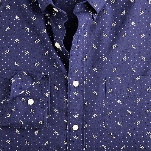 J. Crew Untucked Stretch Secret Wash Shirt - Picture 2 of 4